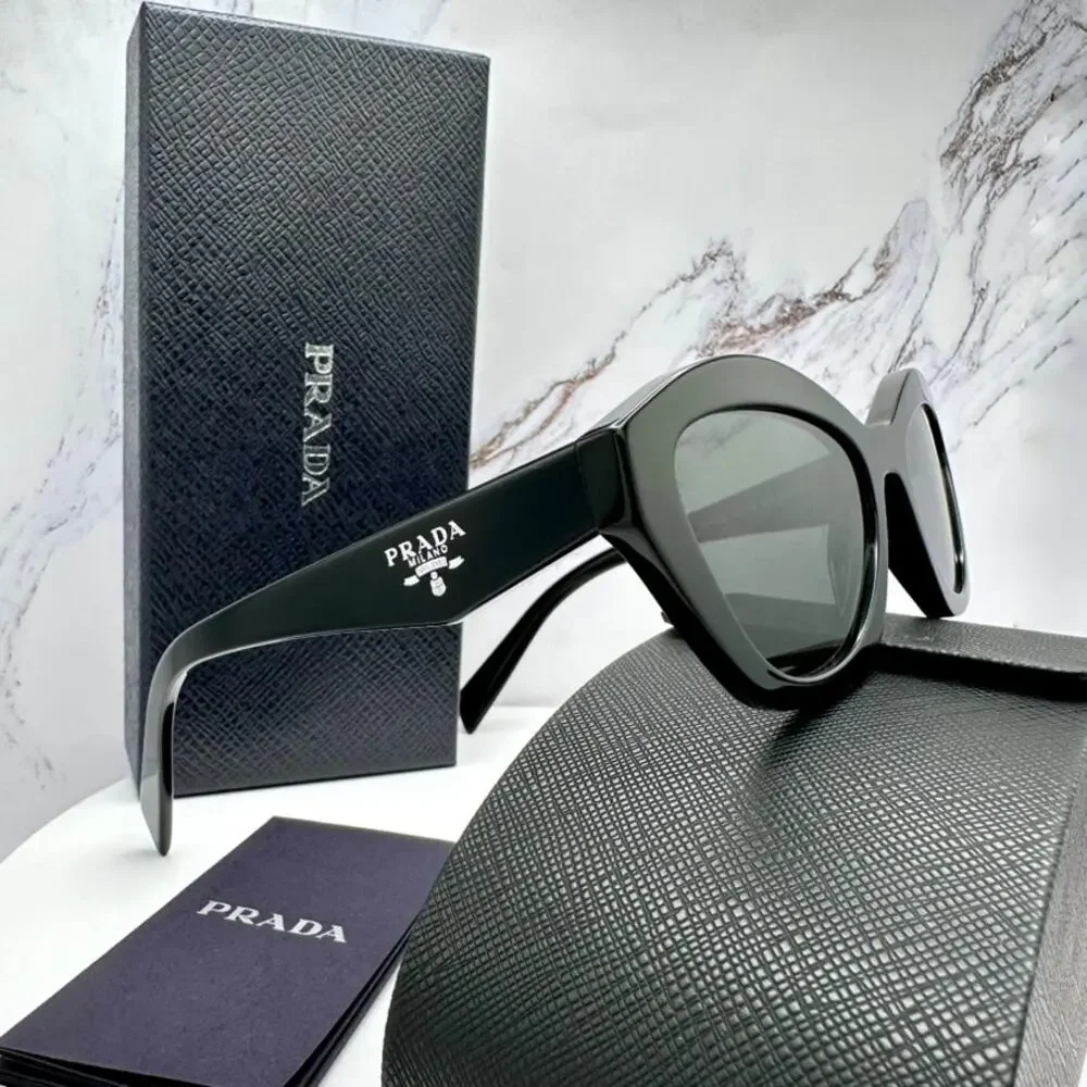 New PRADA Sunglasses Black Butterfly Cat Eye Logo Symbole Logo New - Picture 3 of 16